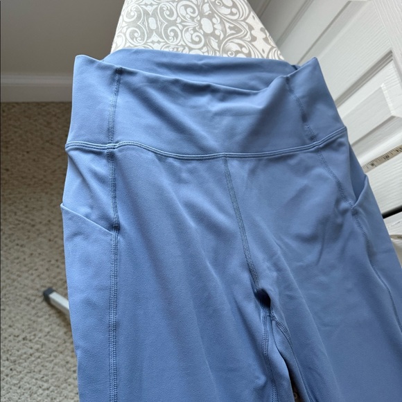 Blue Fabletics Set - Picture 14 of 15